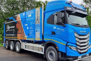 IVECO X-WAY mit Aufbau als Saugbagger